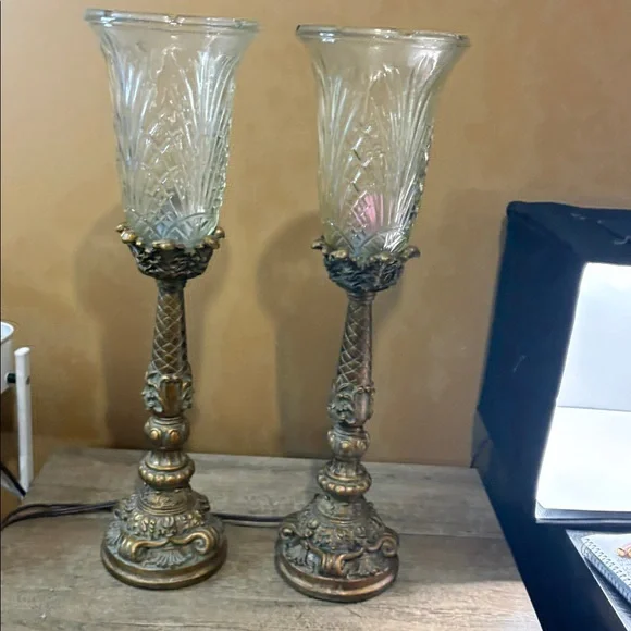 Unique Electric Hurricane Lamp Lamp base is 14 1/2” Lamp total height is 22 1/4” - Picture 2 of 4